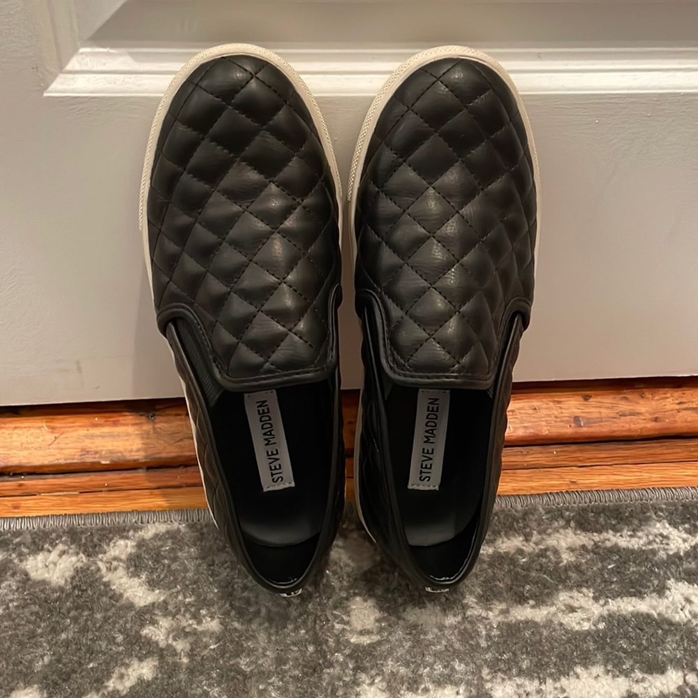 Steve Madden Ecentrcq Black Size 7.5 NWOT Never Worn Excellent Condition